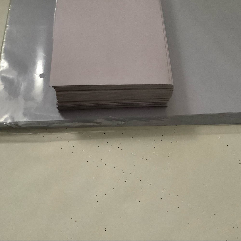 LAVENDER TYPING / COMPUTER PAPER - Picture 4 of 5